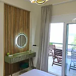 Coral Villa PalaiónTsiflíkion